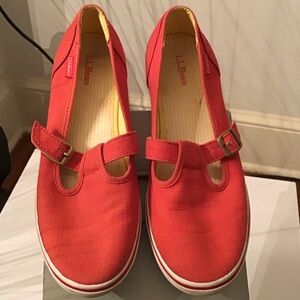 L.L. Bean Kids Red Dress Shoes